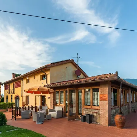 Rustic Mansion In * Pian di Scò
